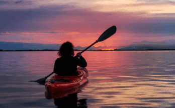 How to Kayak Alone: A Complete Guide with 10 Tips for Solo Paddlers